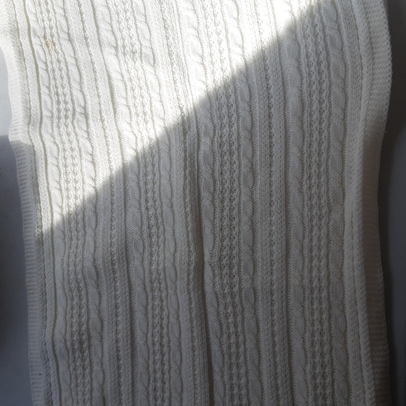 Cream Cable Infinity Scarf - Picture 2 of 3